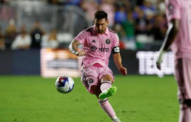 kaiyun app开云中国官网登录入口-关于葡超国际比赛日再迎强敌；埃因霍温主帅复盘；主帅态度——底气十足；球队文化再被提及的信息-kaiyun app开云中国官网登录入口