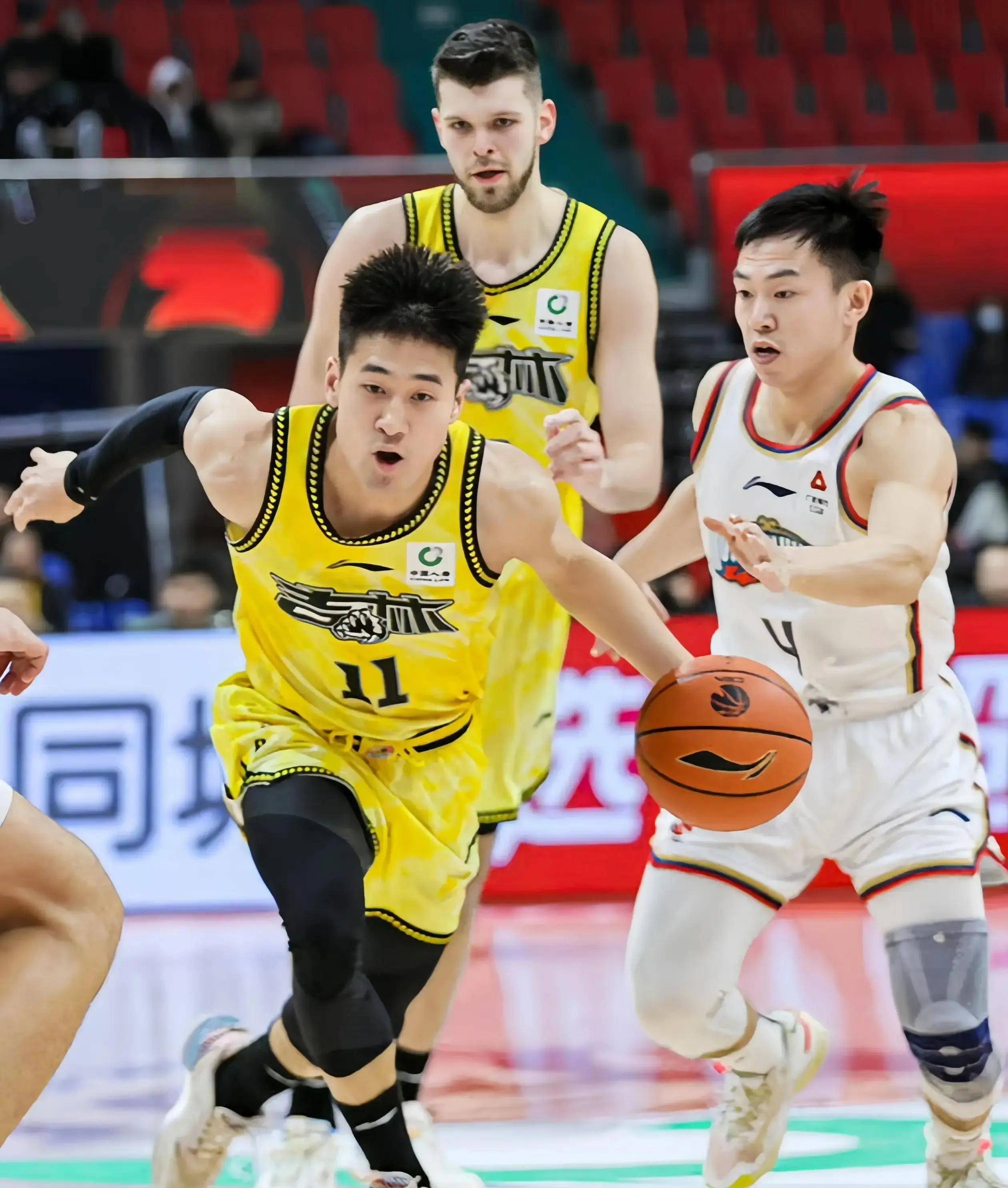 风云突变俄克拉荷马雷霆加时末段队长鼓劲,CBA常规赛版图或变,底气十足,医务组通报恢复的简单介绍 风云突变俄克拉荷马雷霆加时末段队长鼓劲,CBA常规赛版图或变,底气十足,医务组通报恢复的简单介绍