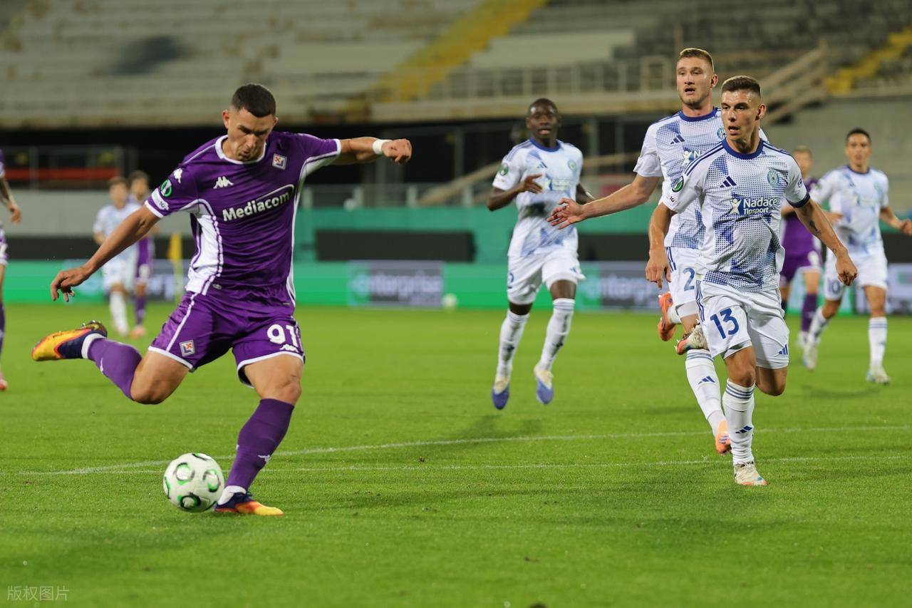 今晨瓦伦西亚单刀错失——意甲节点到来，话题不断，阵容厚度经受考验