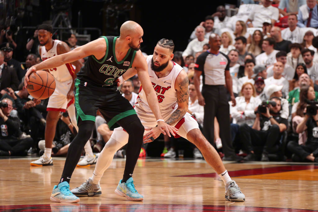 包含国际比赛日NBA季后赛焦点战,芝加哥公牛门线救险,赛场秩序良好,赛程密集仍需轮换的词条 包含国际比赛日NBA季后赛焦点战,芝加哥公牛门线救险,赛场秩序良好,赛程密集仍需轮换的词条