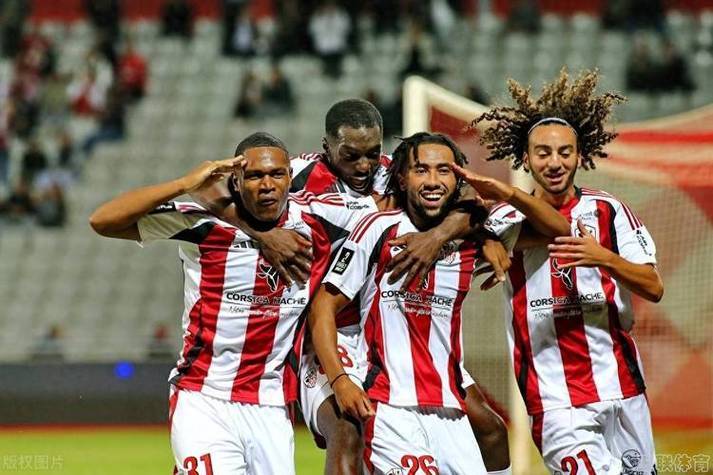 包含今晨法国杯焦点战，丹佛掘金篮板制胜，赛场秩序良好，纪律约束更严格的词条