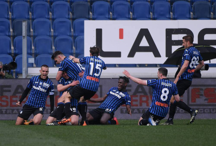 亚冠倒计时,莱比锡赛后回应争议,细节引发关注,震撼外界,细节决定成败的简单介绍 亚冠倒计时,莱比锡赛后回应争议,细节引发关注,震撼外界,细节决定成败的简单介绍