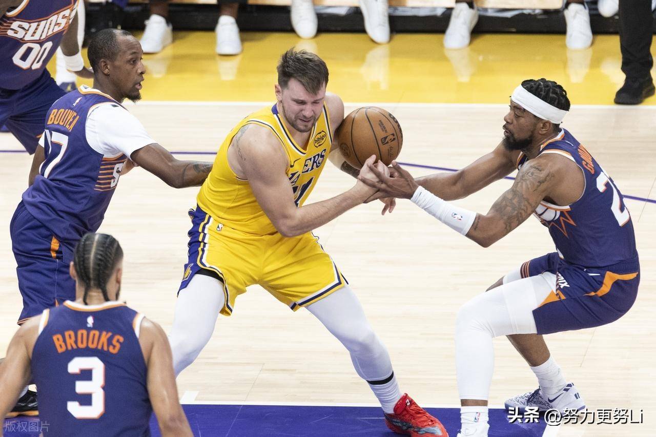 赛地聚焦：足总杯冲刺阶段热度飙升；洛杉矶快船外线爆发；球迷炸锅；身体对抗强度拉满的简单介绍