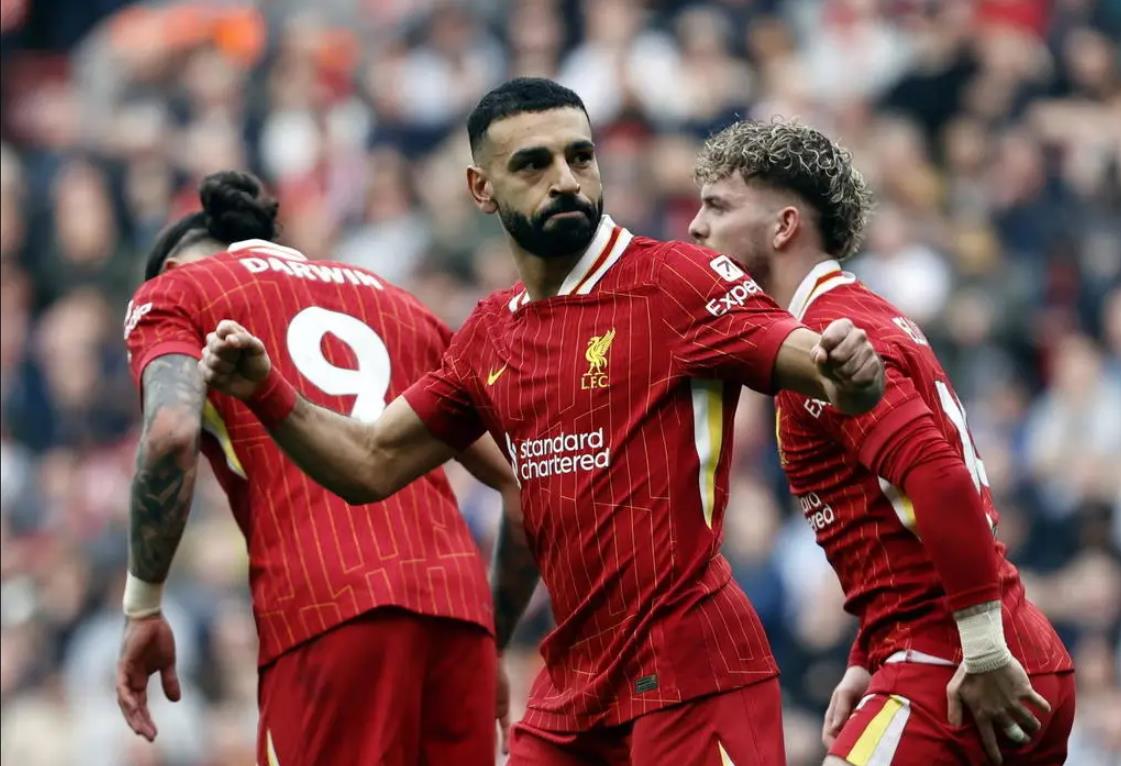 关于英超倒计时，俄克拉荷马雷霆转会期官宣签约，细节引发关注，球迷炸锅，赛程密集仍需轮换的信息