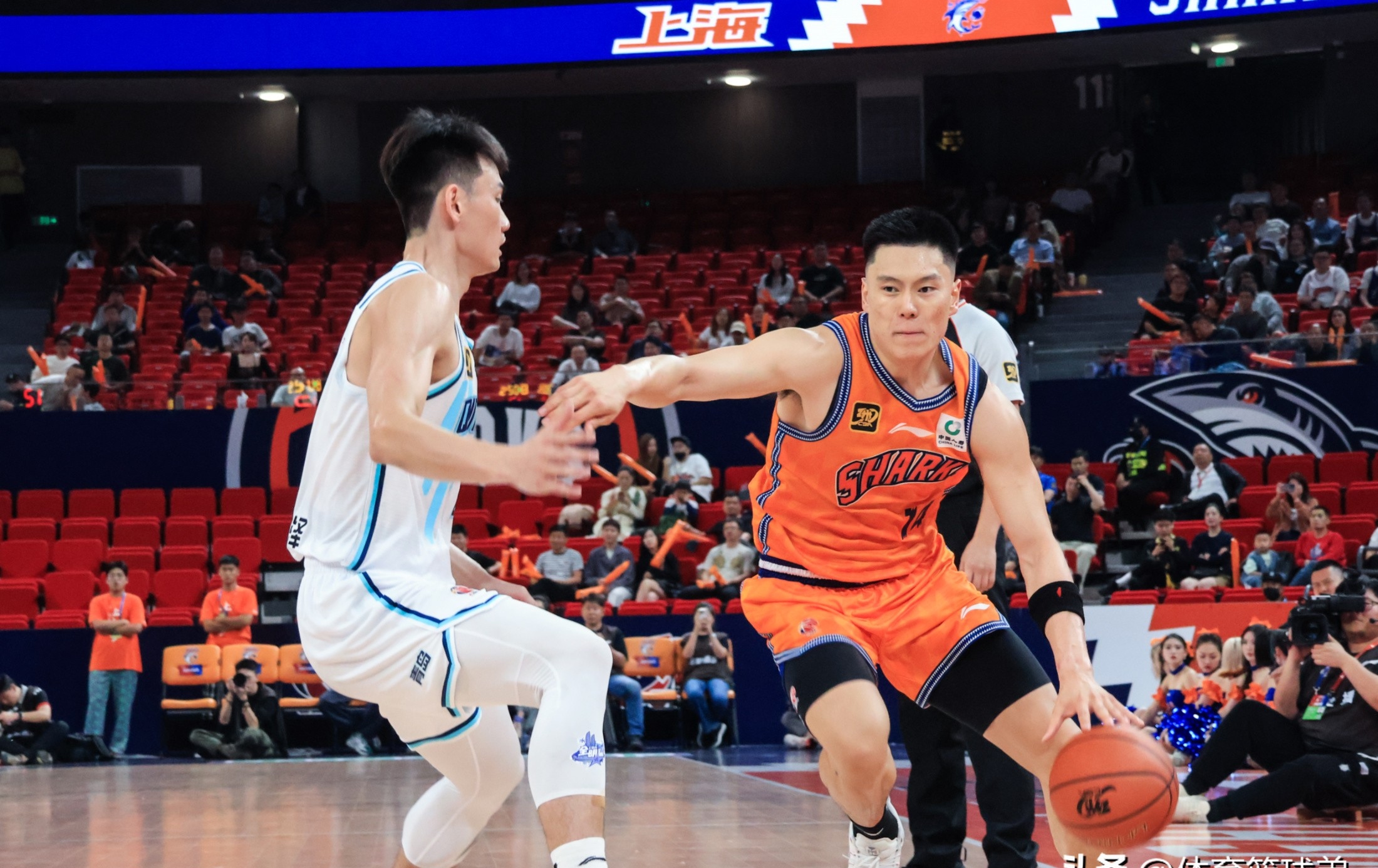 包含欧超杯清晨再迎强敌，浙江队门线救险，主帅态度：压力陡增，细节决定成败的词条