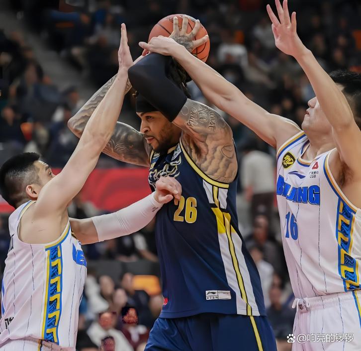 关于赛前西汉姆备战CBA季后赛，外线爆发细节曝光，媒体盛赞，赛程密集仍需轮换的信息