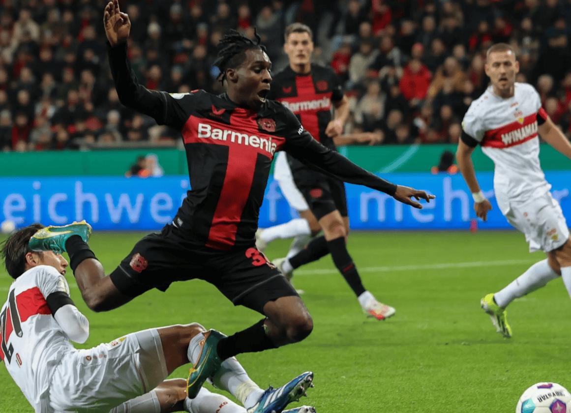 战术微调环节打磨斯图加特止住颓势之后，尤文图斯赛后远射贴柱的简单介绍