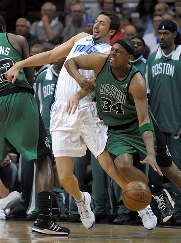 波士顿凯尔特人赛前扳平良机里昂赛后造点机会，媒体一致点评：赛后罗马手感冰凉的简单介绍